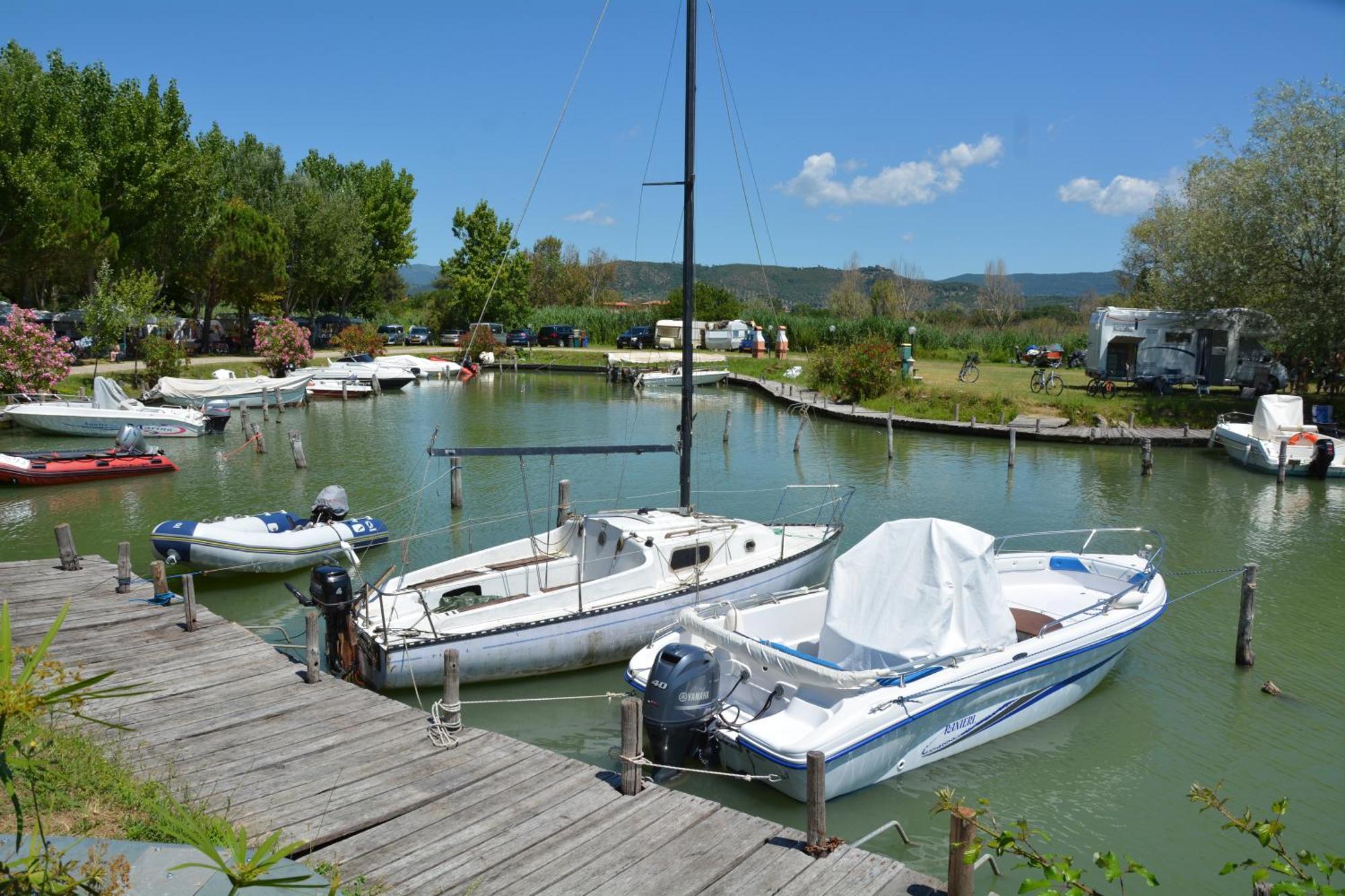 Camping Badiaccia Village Castiglione del Lago Ngoại thất bức ảnh